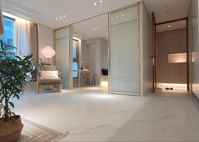 Spacious Family Near Coex & Gangnam *